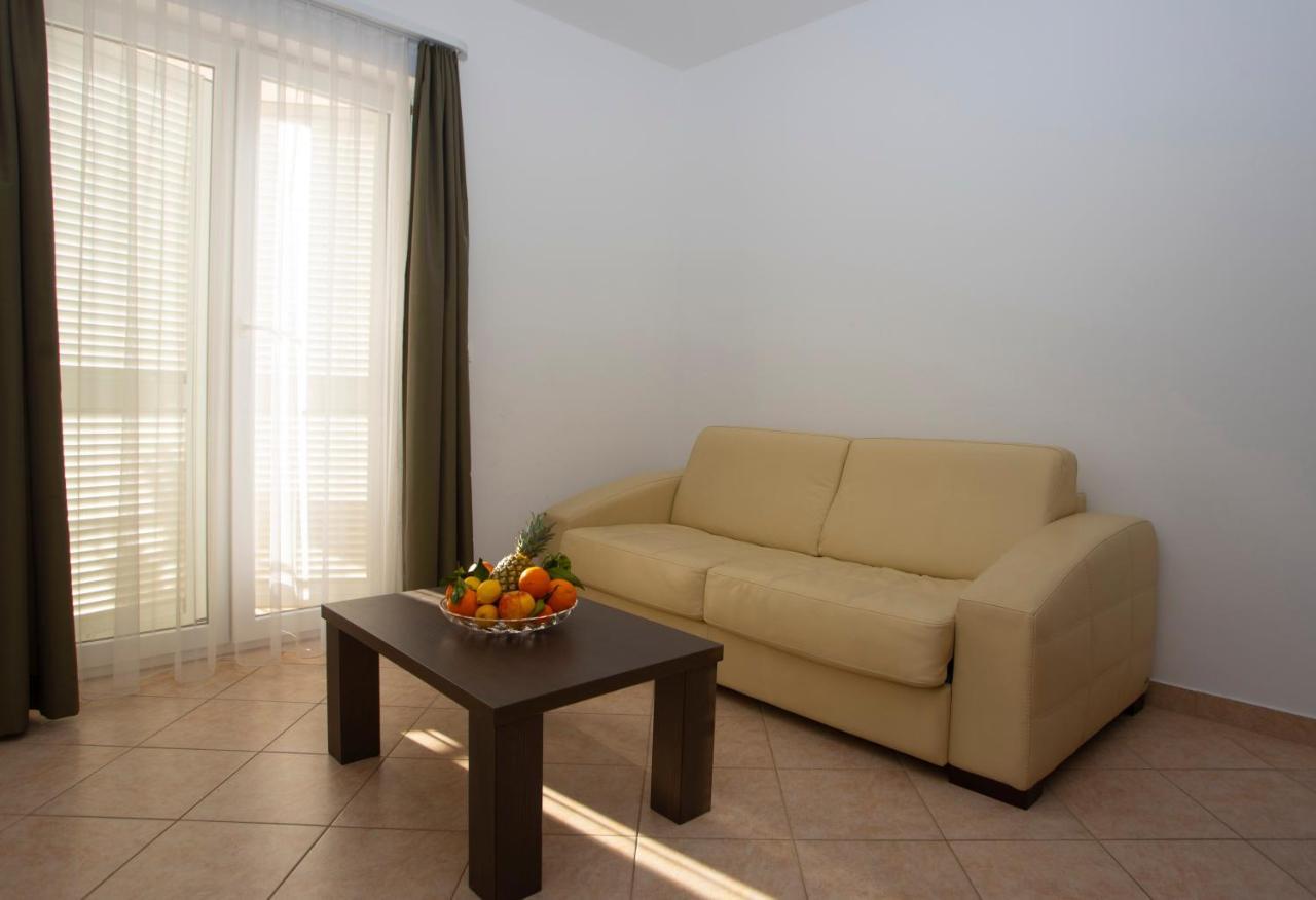 Apartment Domo Makarska Extérieur photo