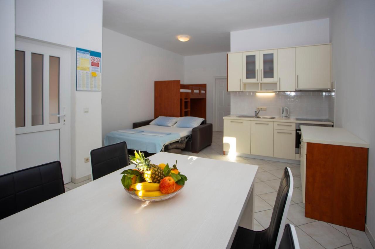 Apartment Domo Makarska Extérieur photo