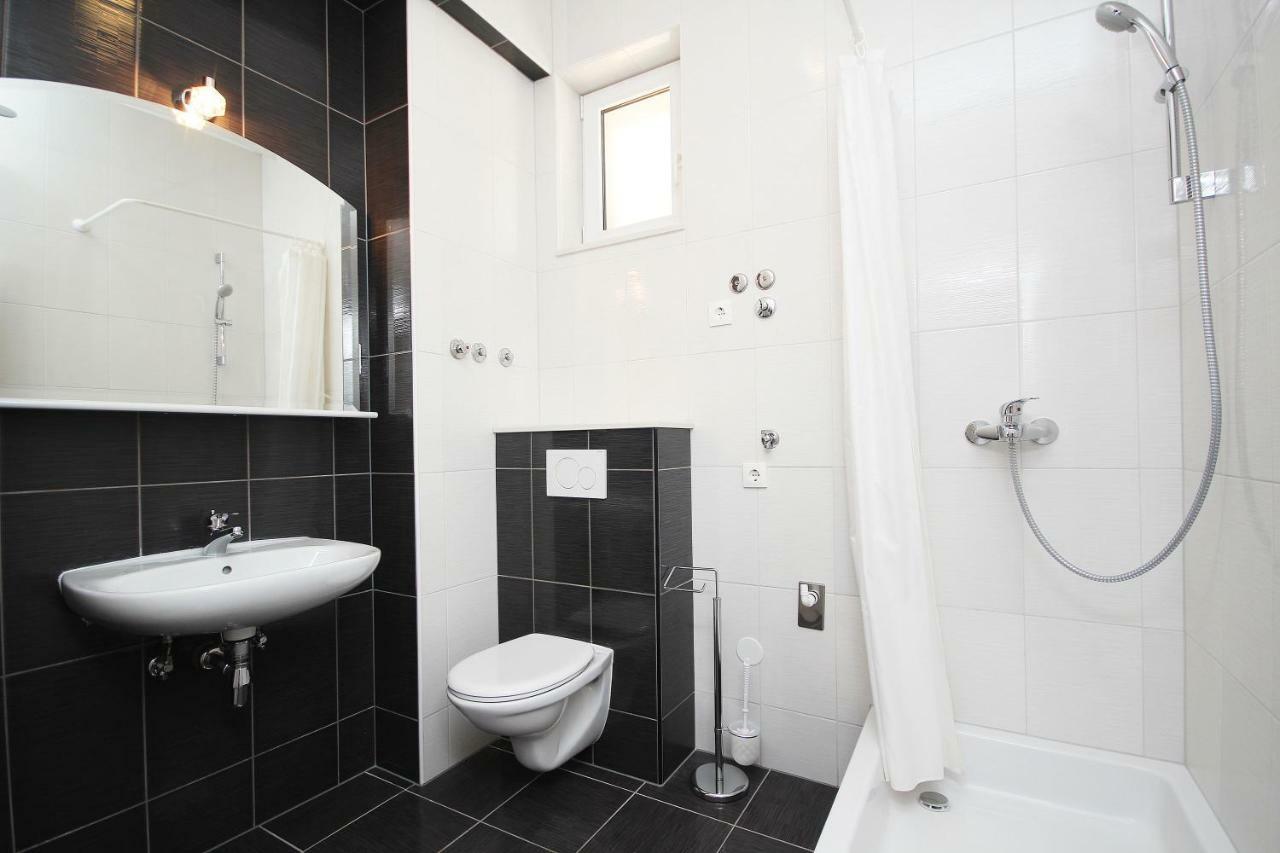 Apartment Domo Makarska Extérieur photo
