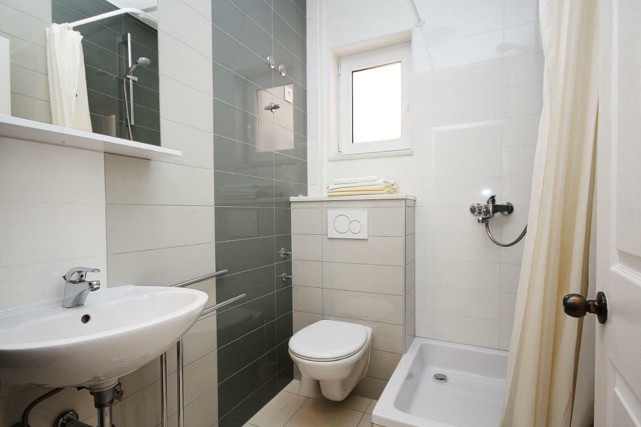 Apartment Domo Makarska Extérieur photo